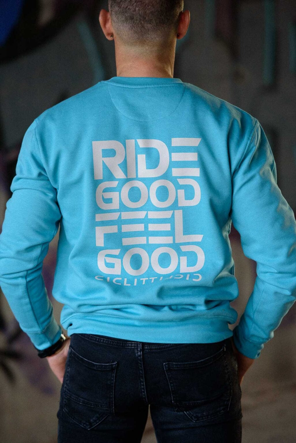 sudadera-escudo-azul-Ciclit